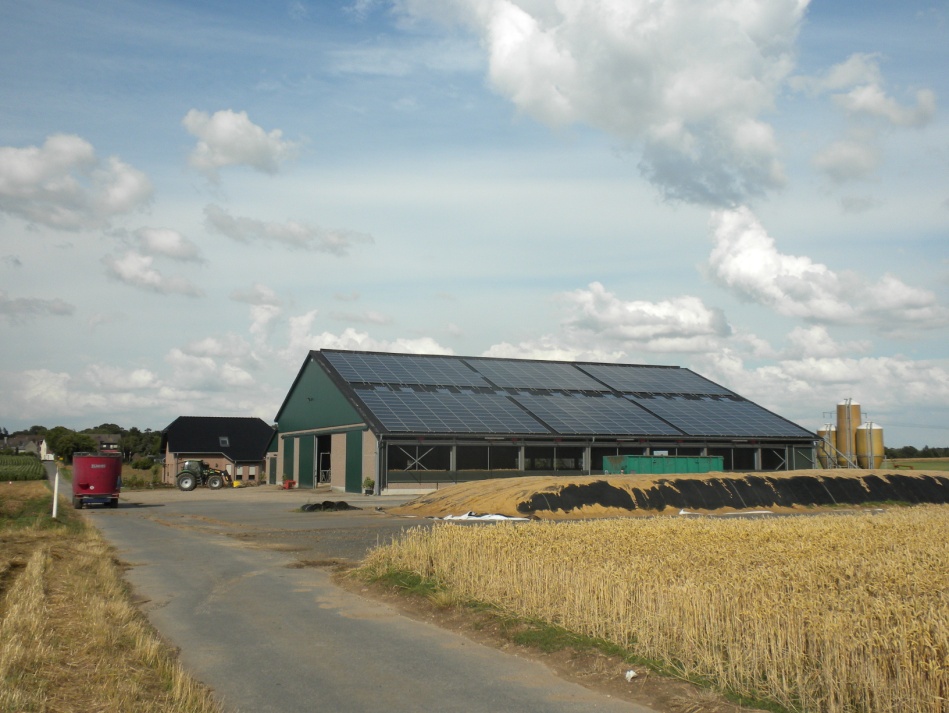 Instalación Fotovoltaica sobre explotación ganadera